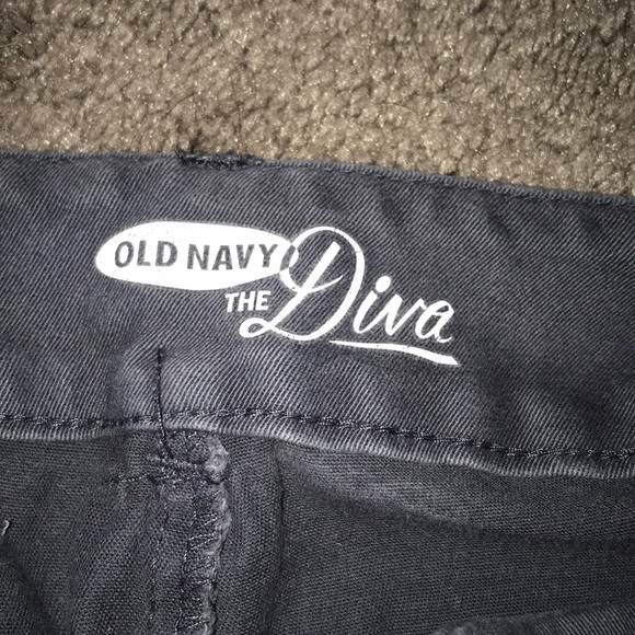 Old navy the diva - Picture 3 of 5